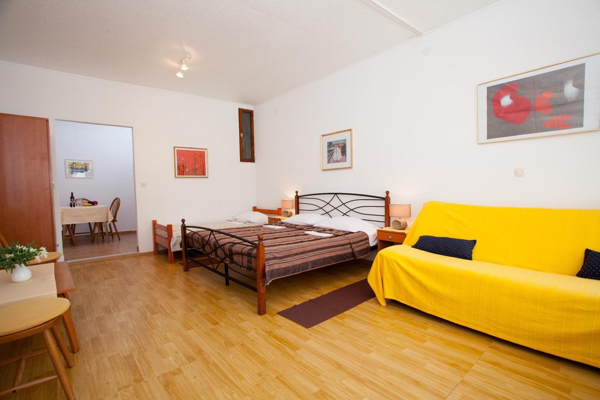 Apartments Kovacic Makarska Szoba fotó