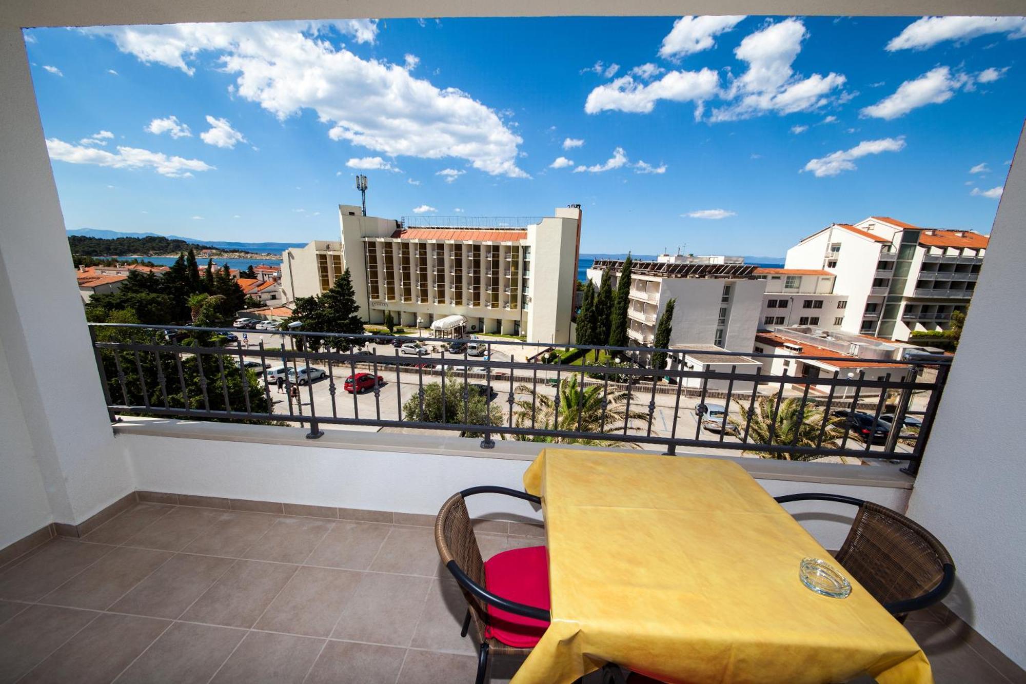 Apartments Kovacic Makarska Szoba fotó