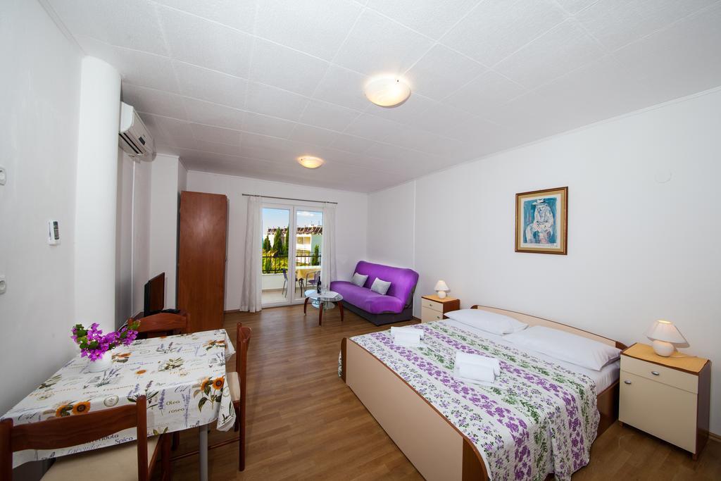 Apartments Kovacic Makarska Kültér fotó