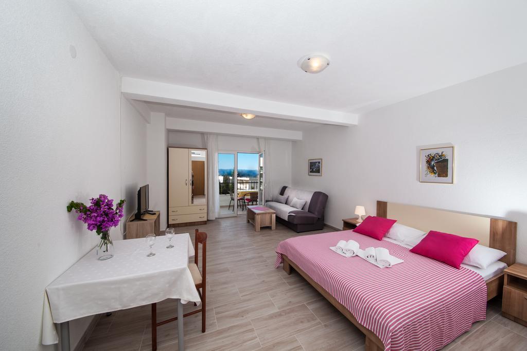 Apartments Kovacic Makarska Kültér fotó