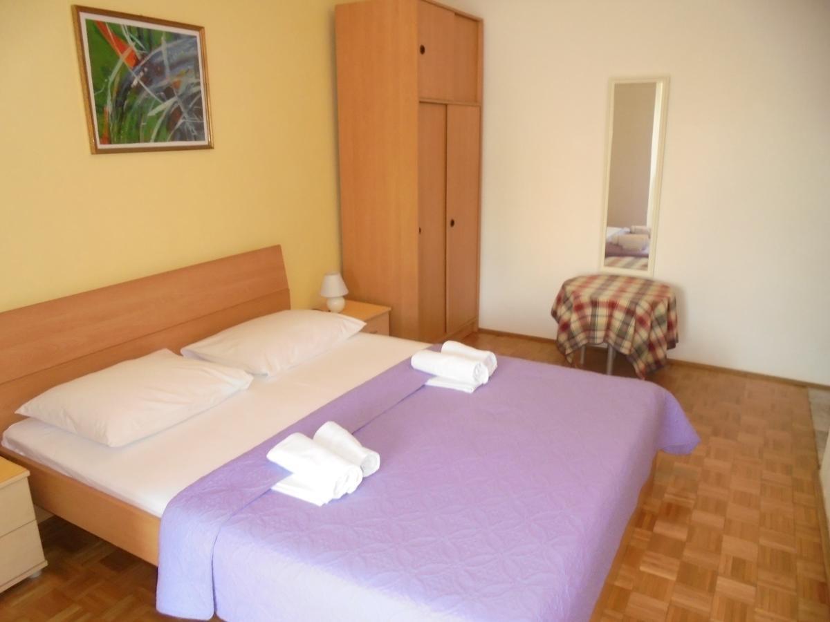 Apartments Kovacic Makarska Szoba fotó